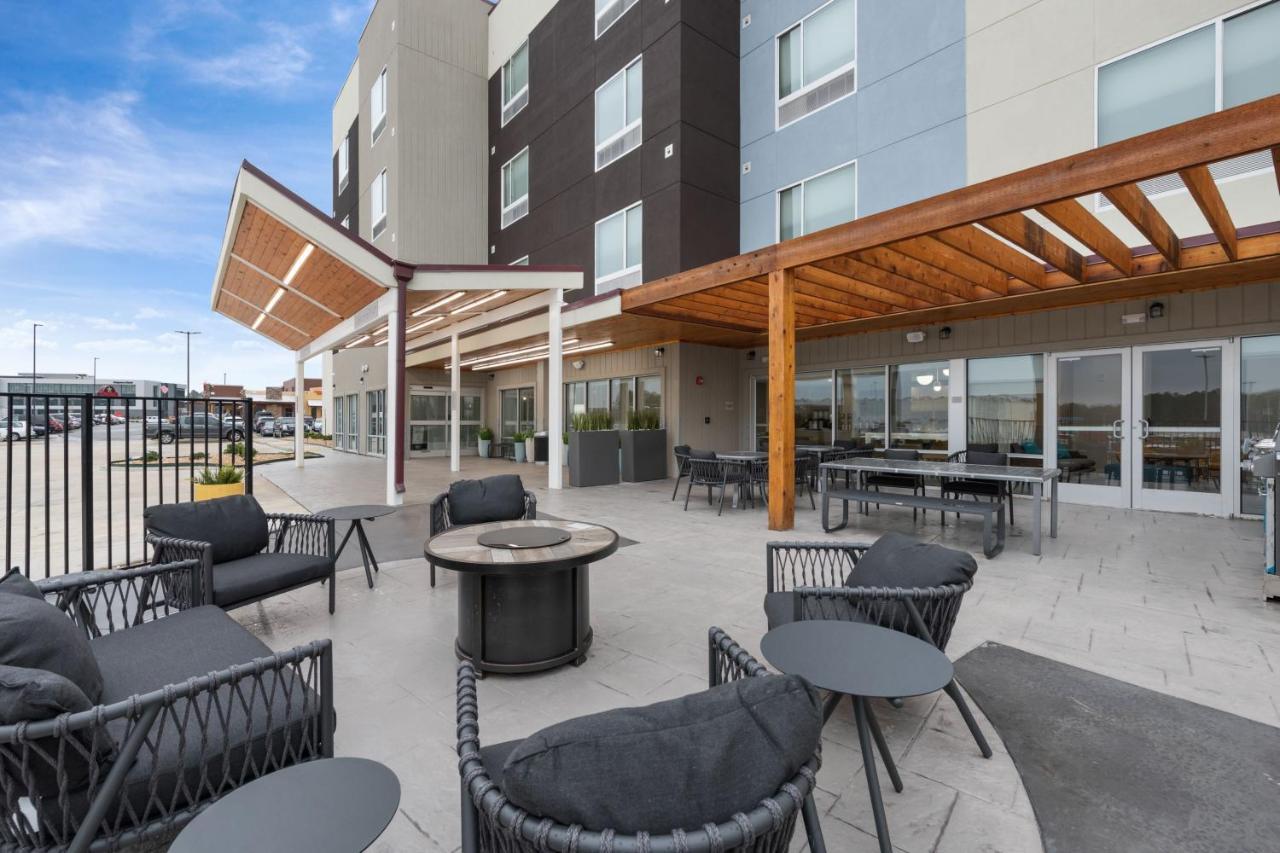 Towneplace Suites By Marriott White Hall מראה חיצוני תמונה